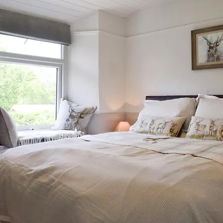 Grange End Coach House *